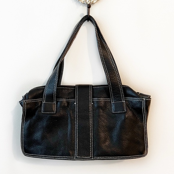 Cynthia Rowley black leather shoulder bag topstitch brass hardware zipper purse - Picture 3 of 9